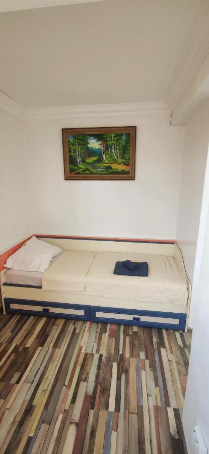 Inessa Center Budget Room Kişinev Dış mekan fotoğraf